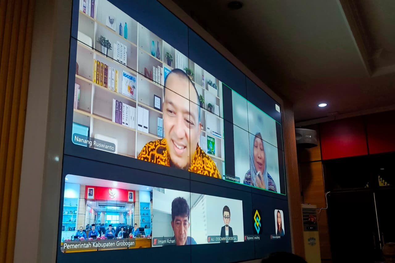 Narasumber Digitama menyampaikan paparan tentang penguatan Pemerintah Digital Kabupaten Groboganjpeg