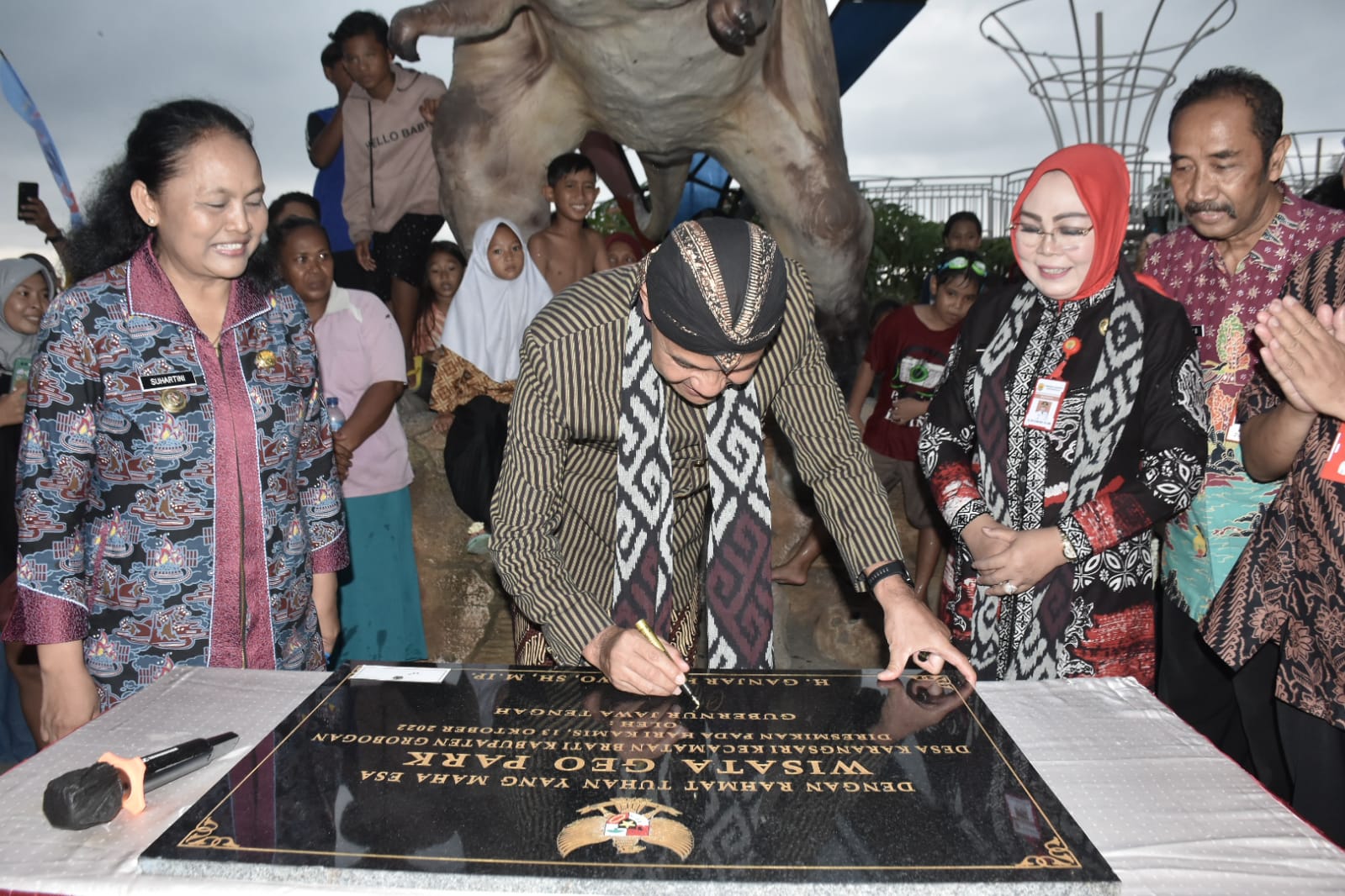 WhatsApp Image 2022 10 13 at 17.53.33