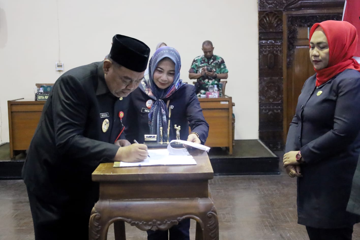 Bupati Grobogan Setyo Hadi menandatangani dokumen Perubahan KUA dan PPAS Tahun Anggaran 2026jpeg